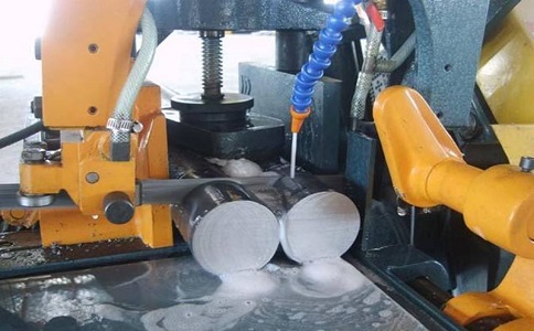 工业园区卧式带锯床的送料方式有哪几种？