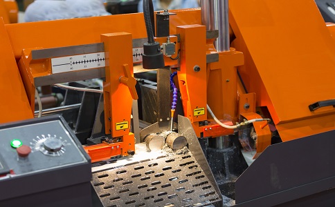 工业园区龙门带锯床具备哪些优点？